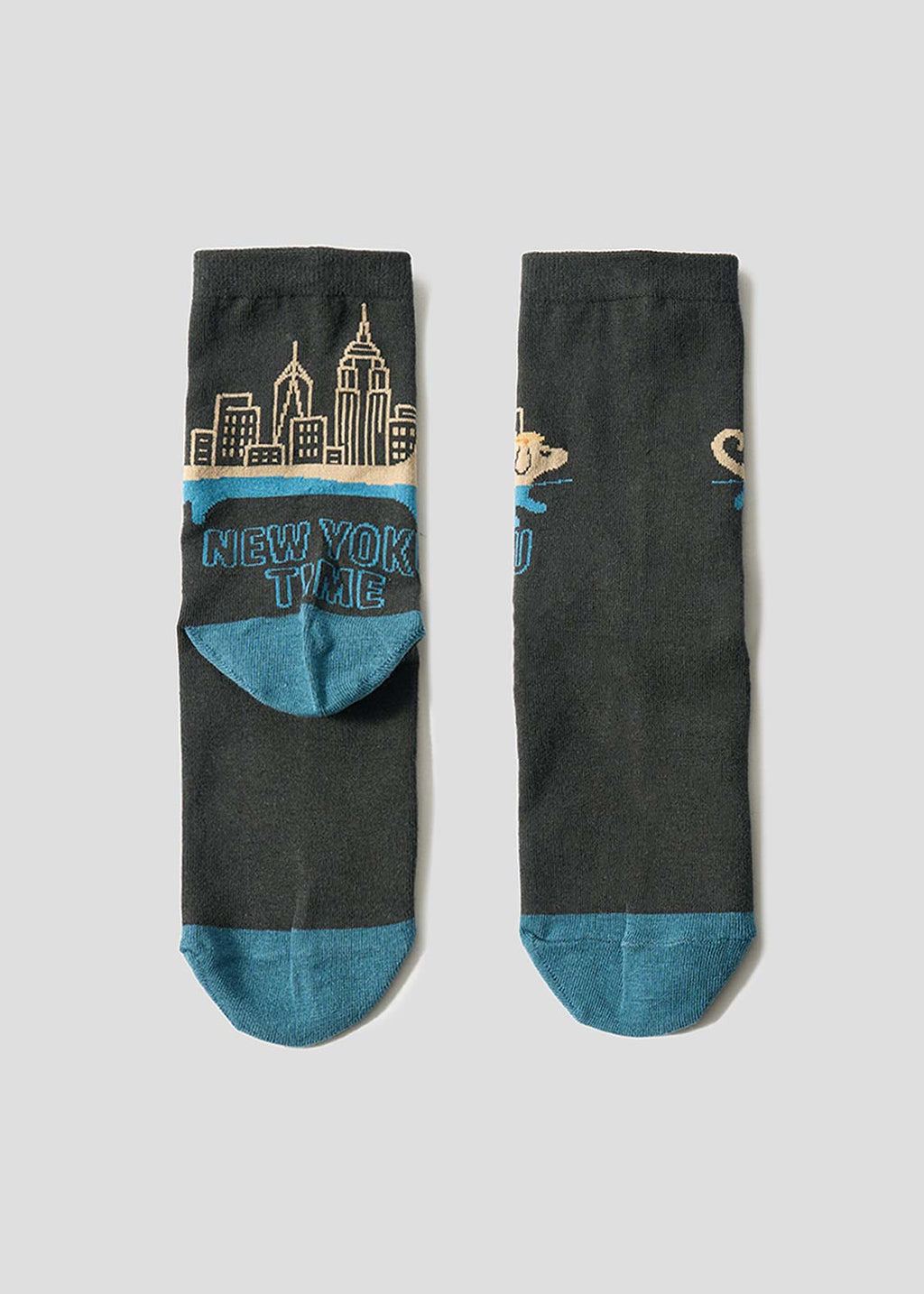 Nagasugiru Inu New York Time | Mid Socks