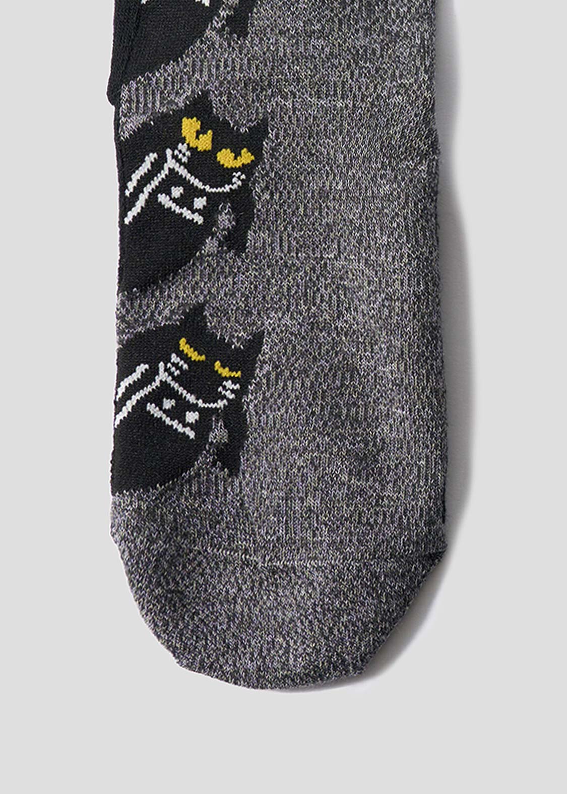 Neko Kaburi Beautiful Shadow B | Linen Mid-Length Socks