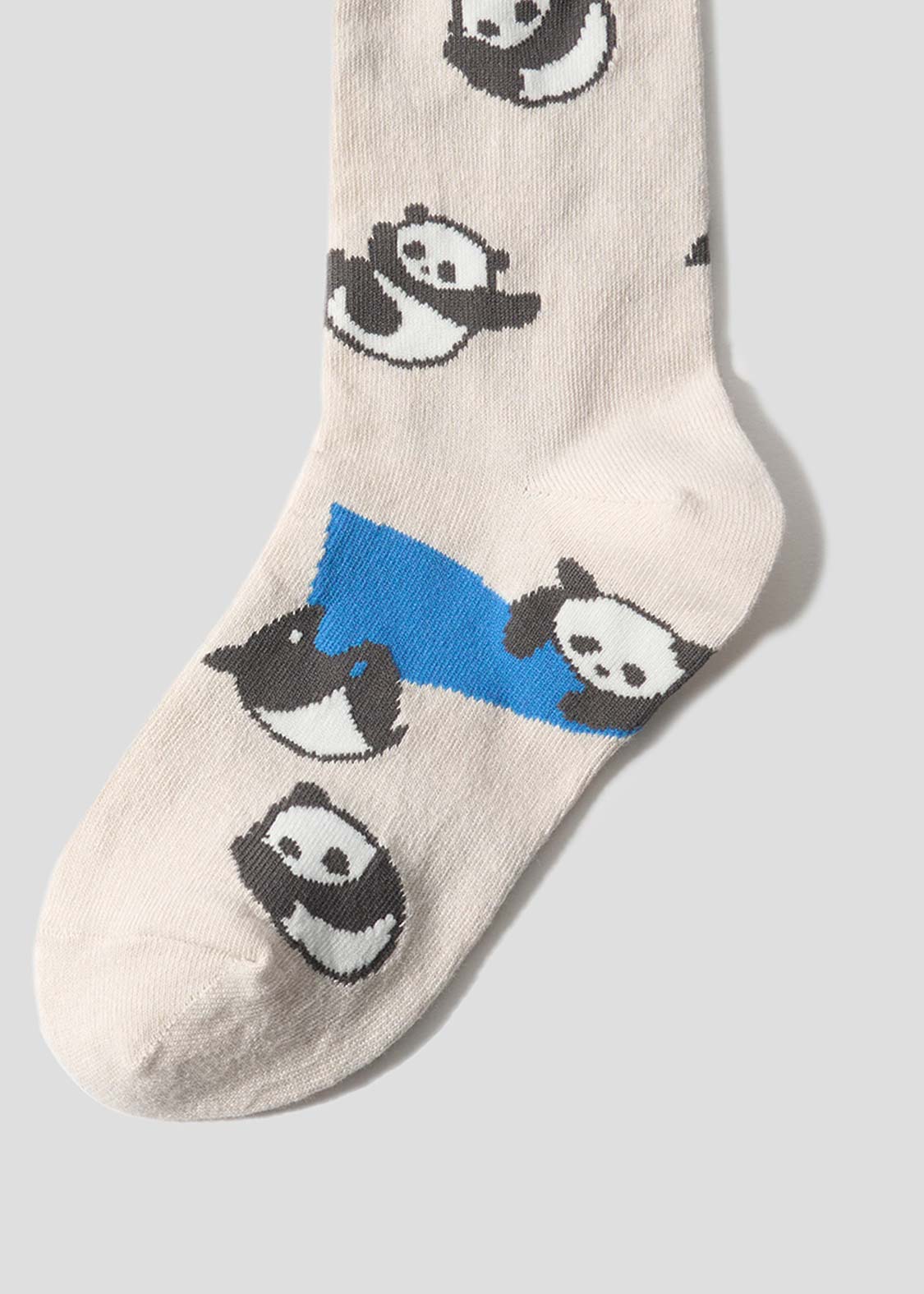 Rolling Pandas Pennant | Linen Mid-Length Socks