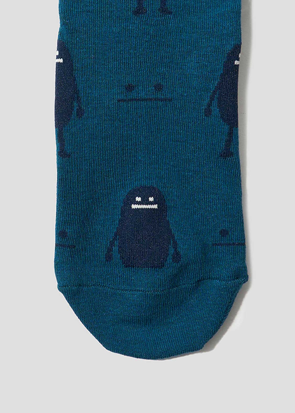 Beautiful Shadow D | Mid-Calf Socks
