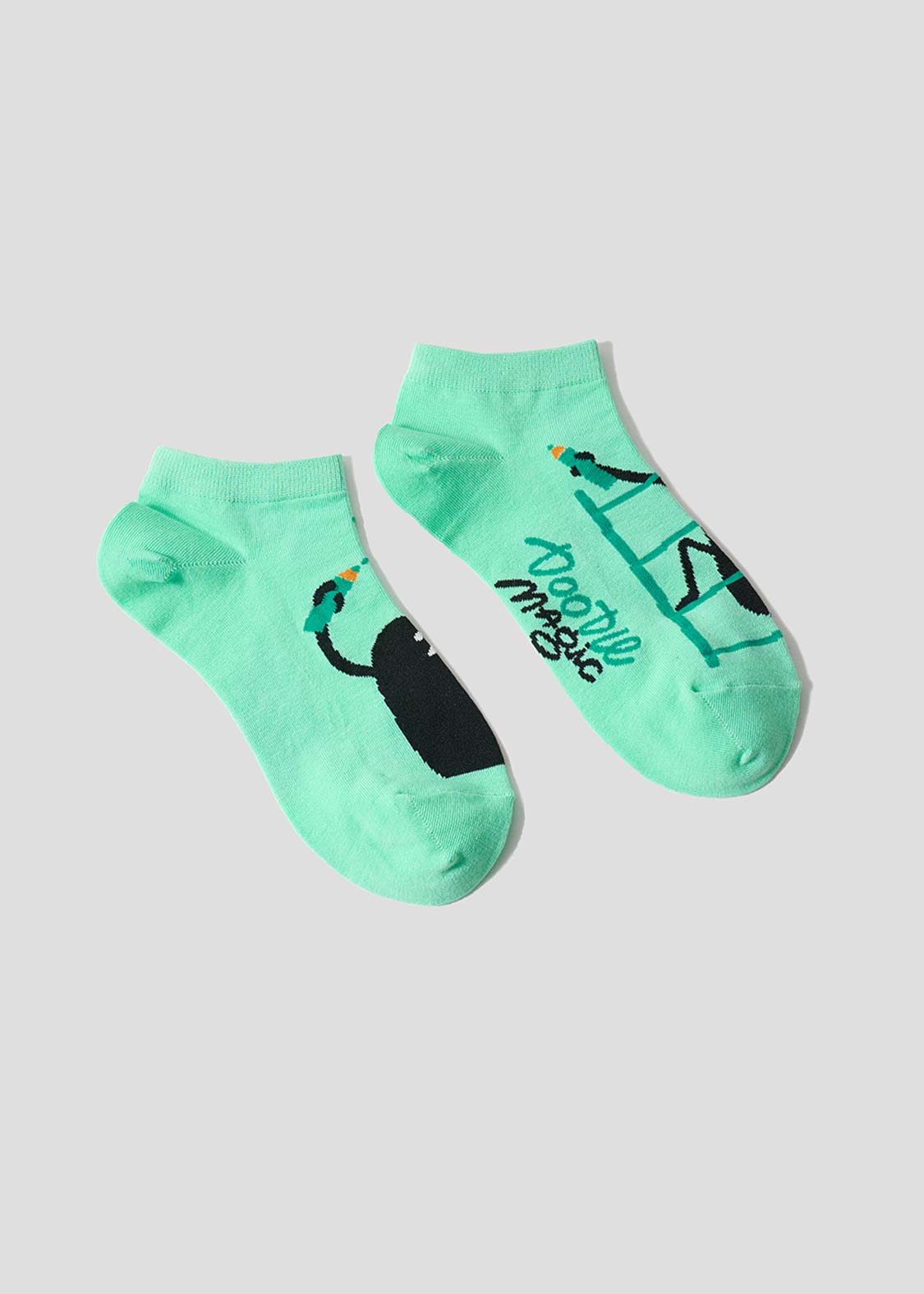 Magic Paint Beautiful Shadow | Cooling Short Socks
