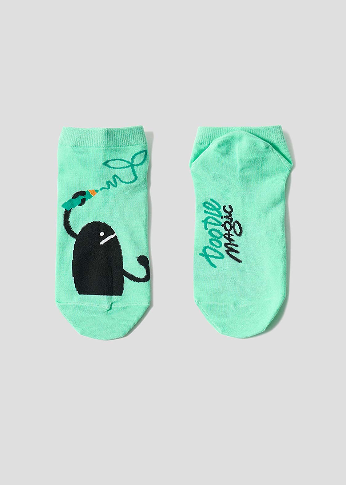 Magic Paint Beautiful Shadow | Cooling Short Socks