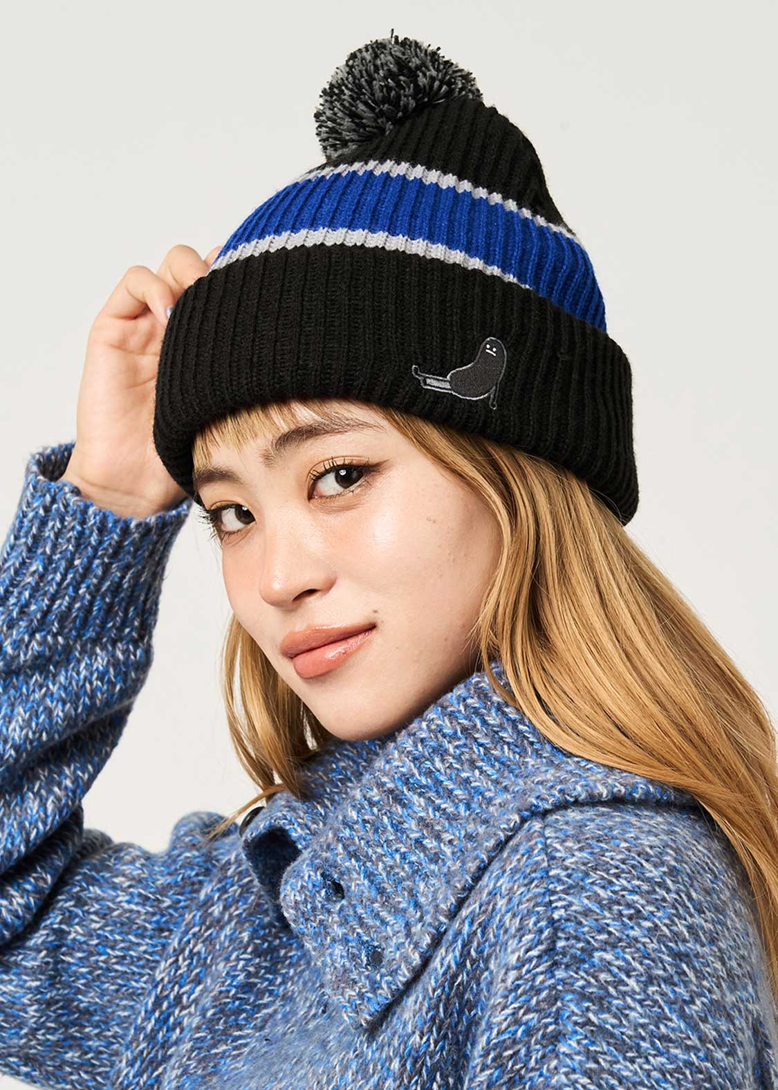 Beautiful Shadow DRK | Pom-Pom Knit Line Cap