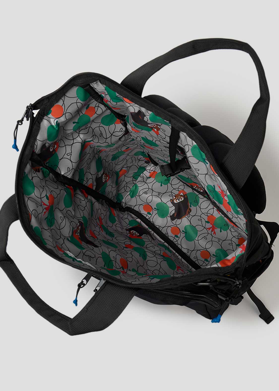 Ikaku Mountain Retreat | 2-Way Backpack