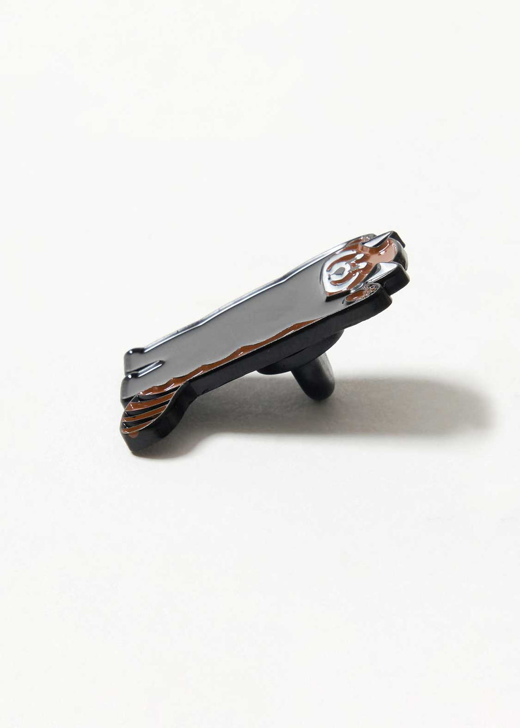Ikaku 5 | Pins
