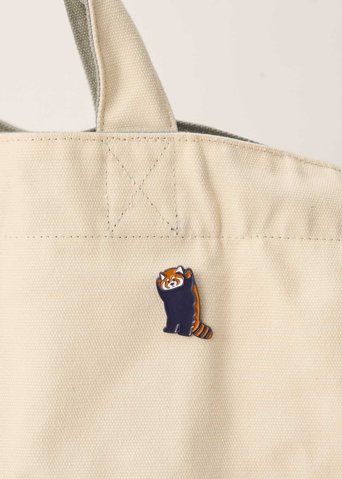 Ikaku 3 | Pins