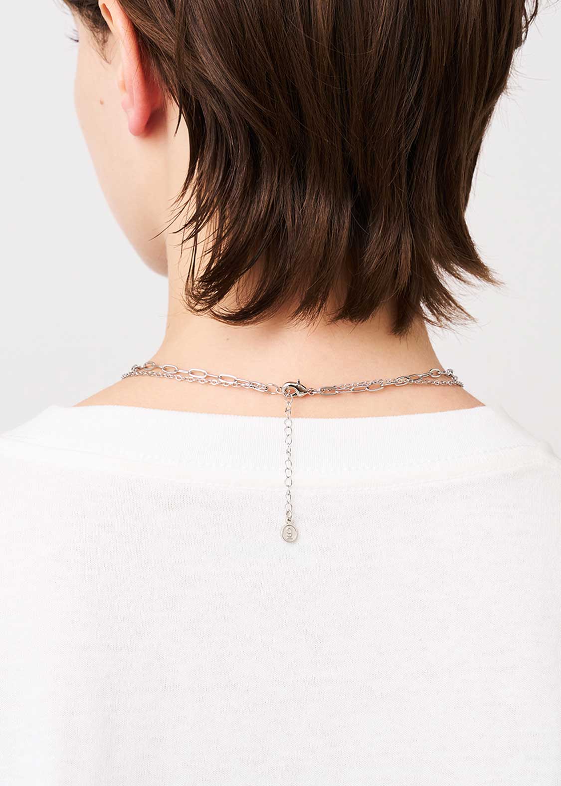 Beautiful Shadow Zoom B | Rice Pearl Necklace