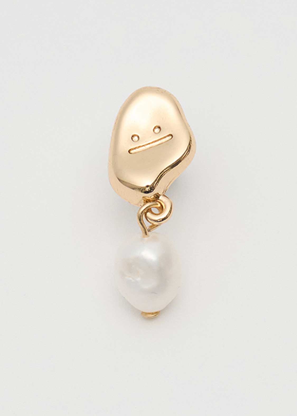 Beautiful Shadow Zoom C | Single Baroque Pearl Earrings