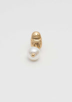 Beautiful Shadow B | Pearl Earrings