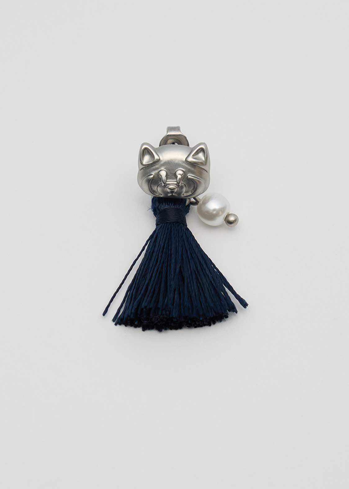 Ikaku B | Pearl Earrings