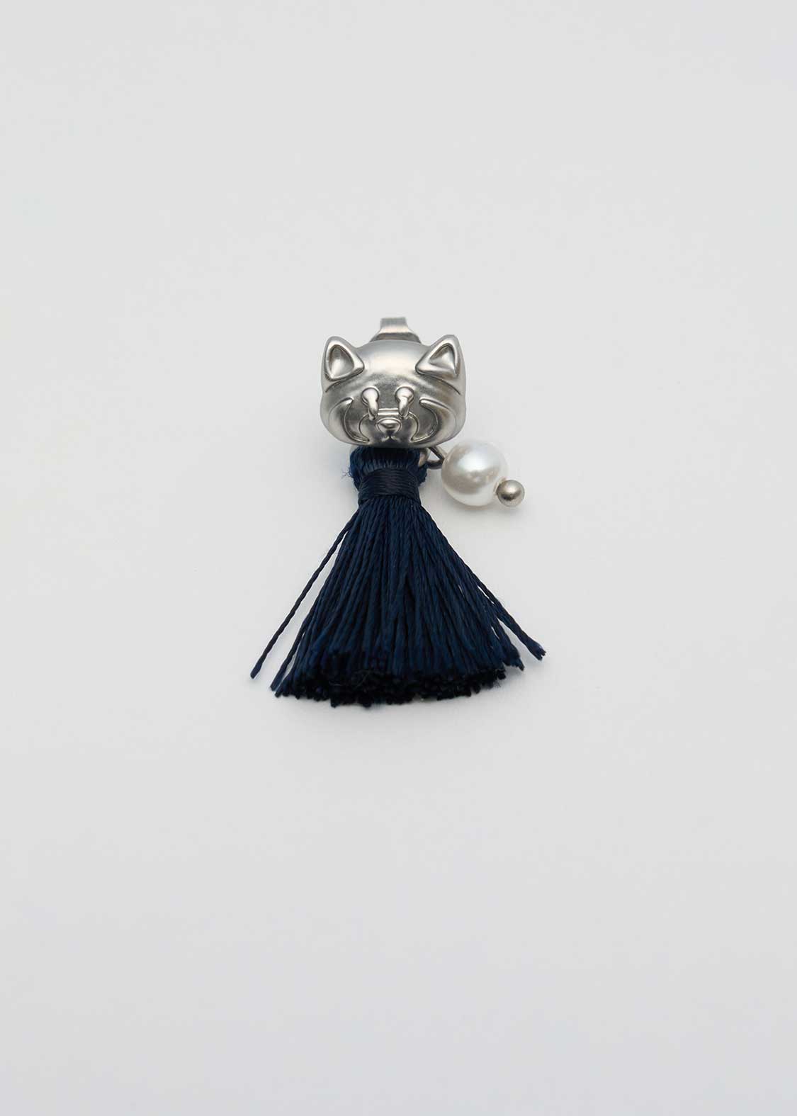 Ikaku B | Pearl Earrings