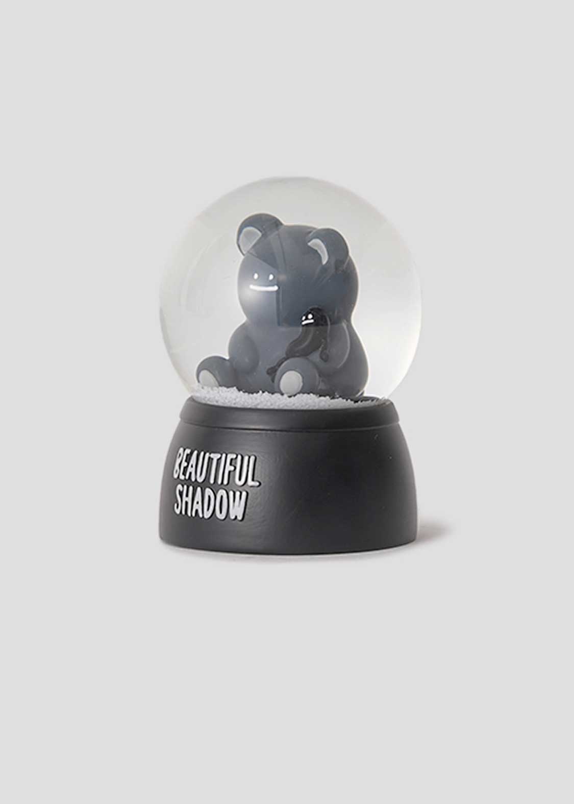 Fluffy Beautiful Shadow | Snow Globe S