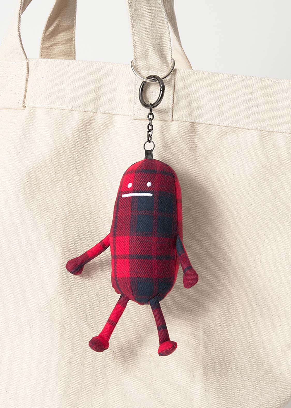 Beautiful Shadow Red | Check Charm