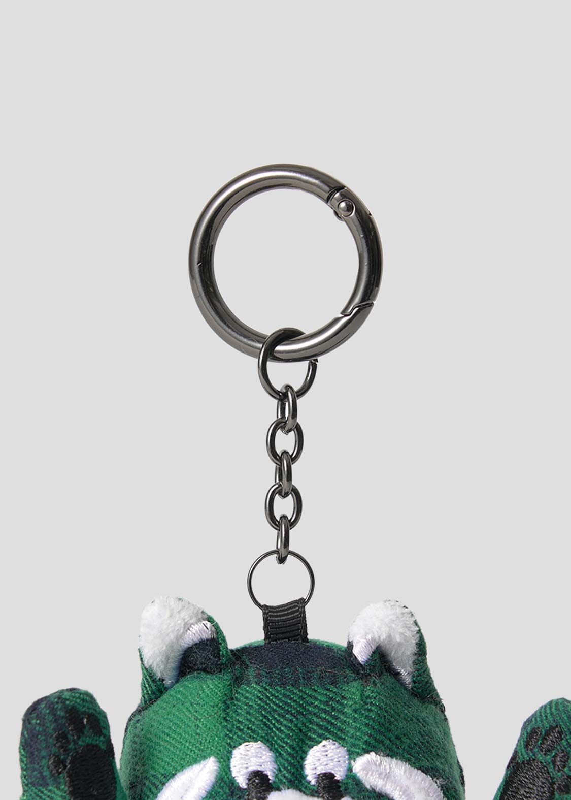 Ikaku Green | Check Charm
