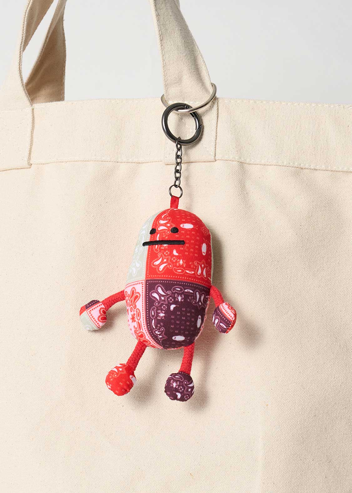 Paisley Beautiful Shadow B | Paisley Mini Charm