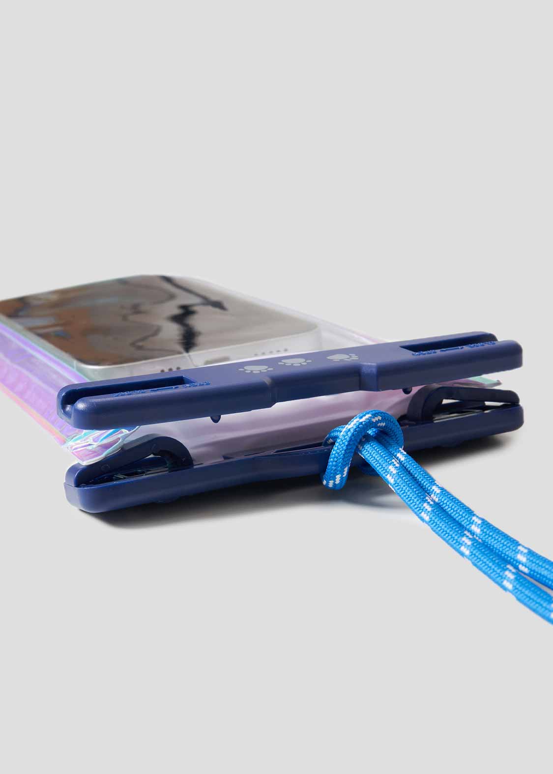 Waterproof Smartphone Case (Ikaku Sabori)