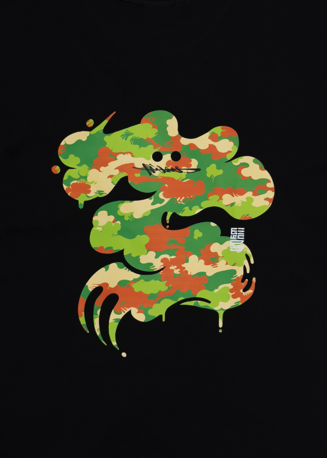 MILTZ - Camo | Big Silhouette Tshirt