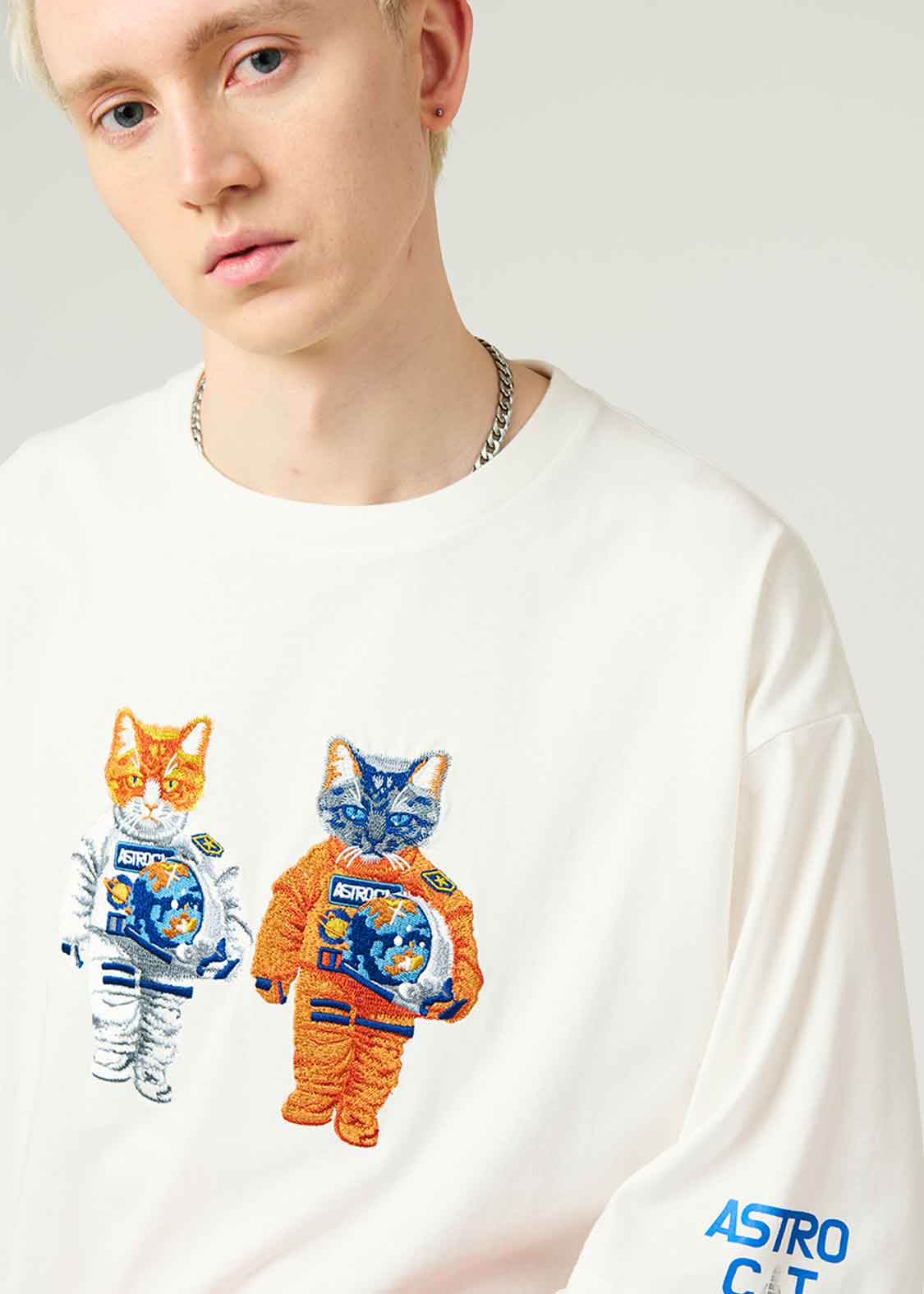 Big Silhouette Half Sleeve Tee (ASTRO CAT) - White