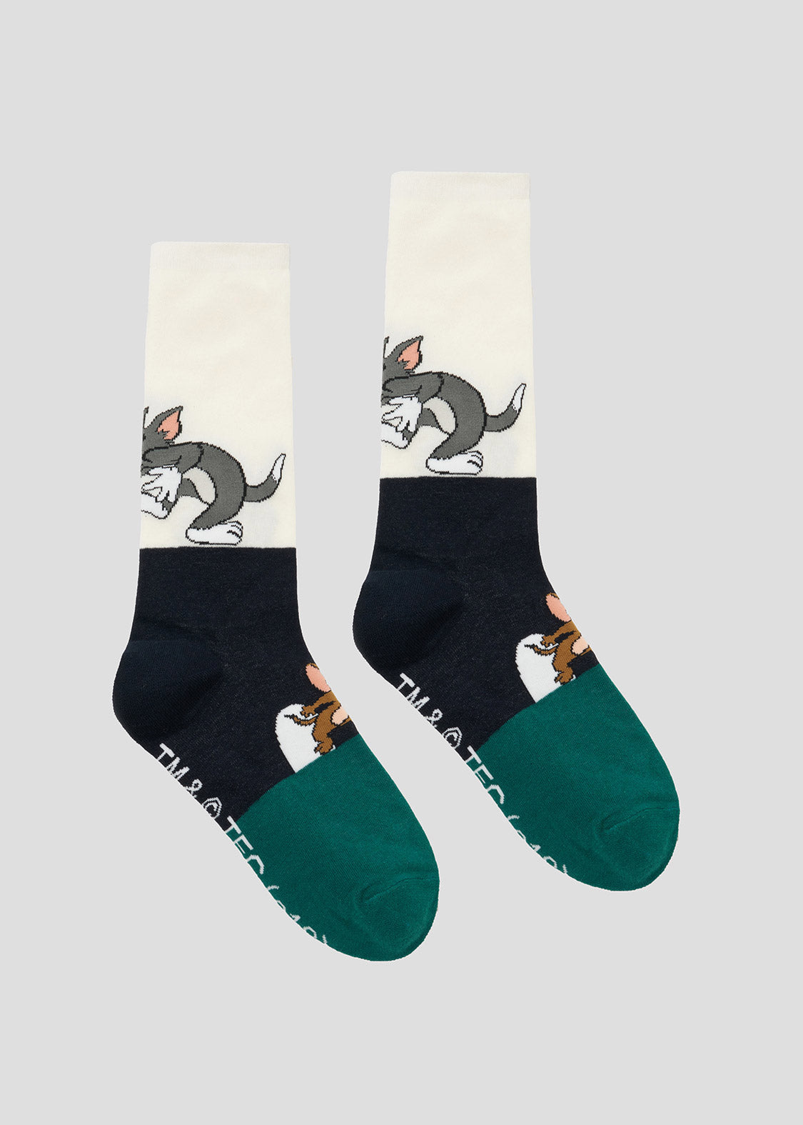 Long Socks (Tom and Jerry_Hide and Seek)