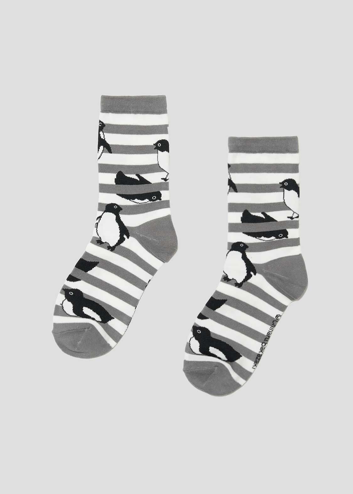 Chiharu Sakazaki Middle Socks (Chiharu Sakazaki_Penguin Stripes)